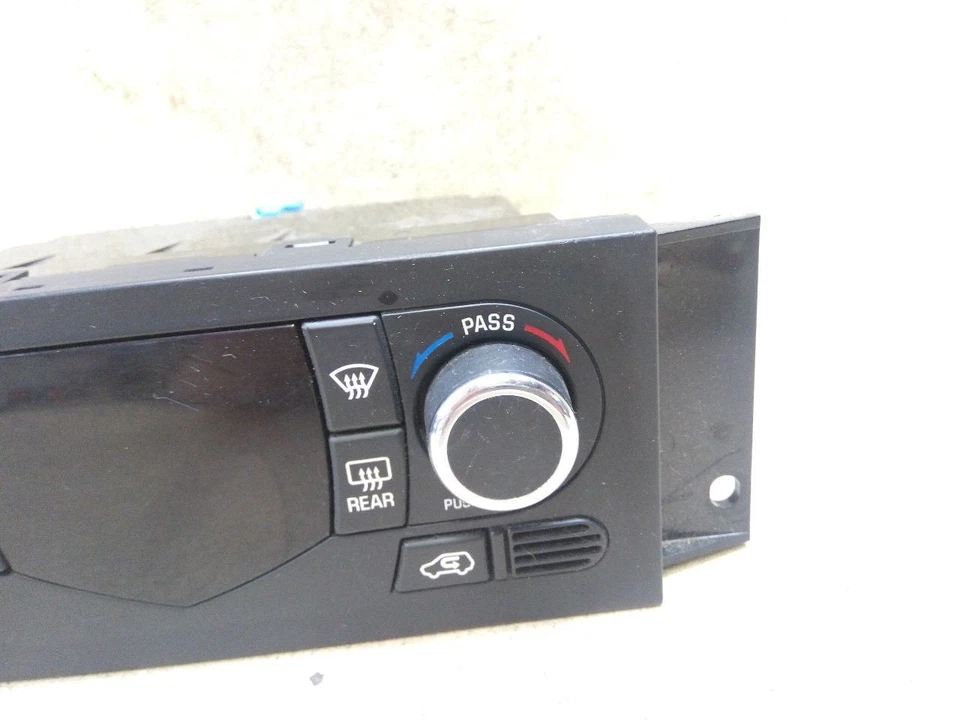 Control de clima de temperatura automático 10339960 para 02-07 BUICK RENDEZVOUS w101 Foto 3 de 4