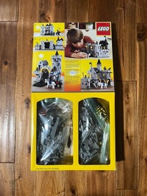 LEGO 6074 Black Falcons Fortress 100% COMPLETE w/ Box & Instructions All Plumes!