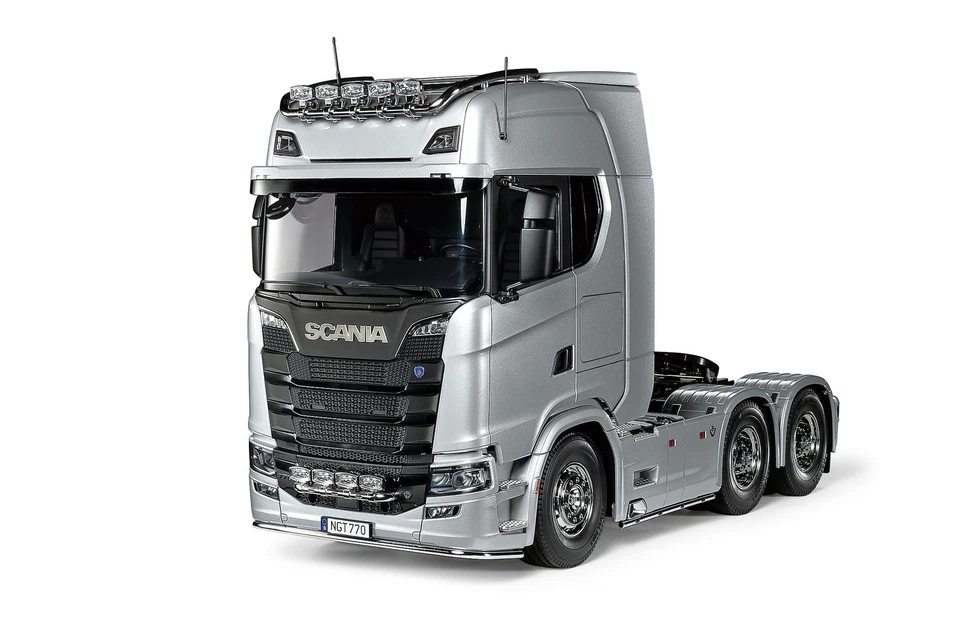 TAMIYA 56373 R7C SCANIA 770 S 6X4 SILVER EDITION - Immagine 2 di 2