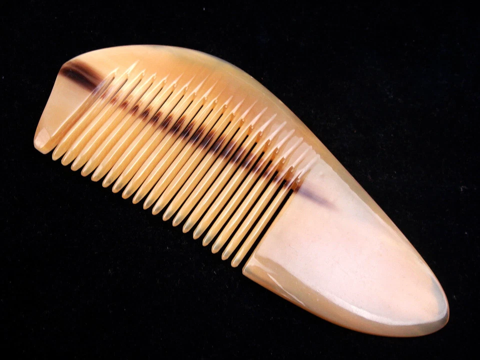 Authentic Ox Horn Hand Crafted Pocket Comb Fashion Hair Organizer New #06052201 - Image 4 of 4
