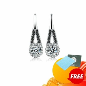 Girls Drop Crystal Ear Studs 925 Sterling Silver Girls Drop Crystal Ear Studs 925 Sterling Silver