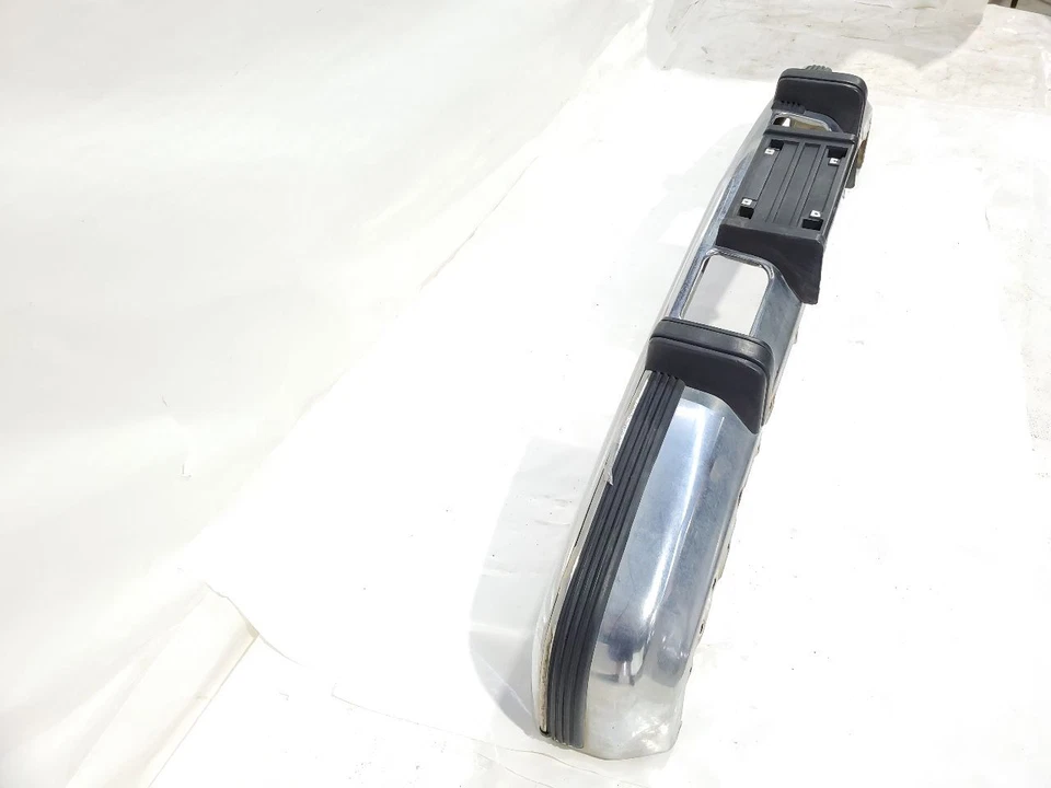 Chevrolet 2500 1992 1998 OEM parachoques delantero cromo forma decente Foto 2 de 4