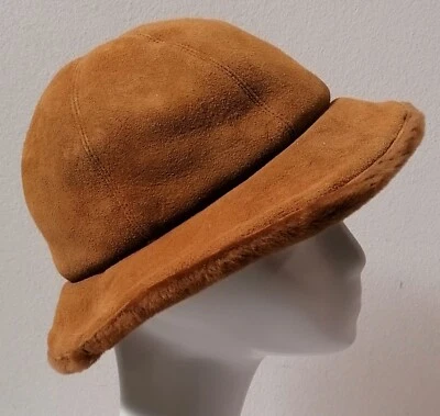 Chapeau En Vrai Mouton Cuir Taille 56 Fabriqué En Italie - Photo 1/4