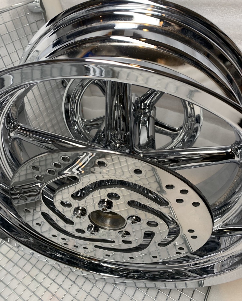 Harley Rocker 2008 -11 CHROME REAR OEM Wheel & Rotors Harley Rocker 2008 -11 CHROME REAR OEM Wheel & Rotors