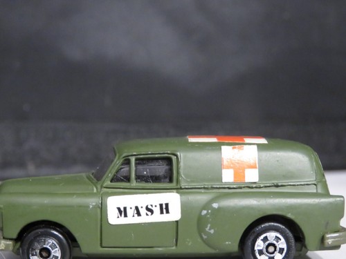 Zylmex Zee Toys MASH Ambulance T439 Green Military Die Cast 1970s - Picture 4 of 6