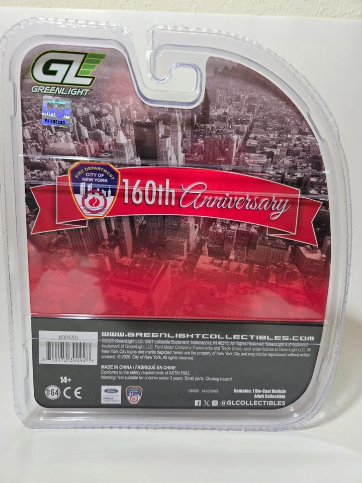 Greenlight 1/64th scale FDNY 1987 Ford F-350 Mini Pumper Fire Truck - FDNY 160th - Image 2 of 2