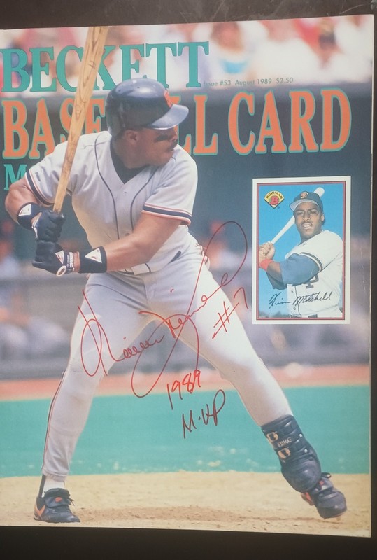 Kevin Mitchell Signed 1989 Baseball Beckett Card Magazine