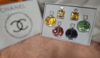 CHANEL Mini Perfume Miniatures Gift Set Boxed Set of 6 Bottles