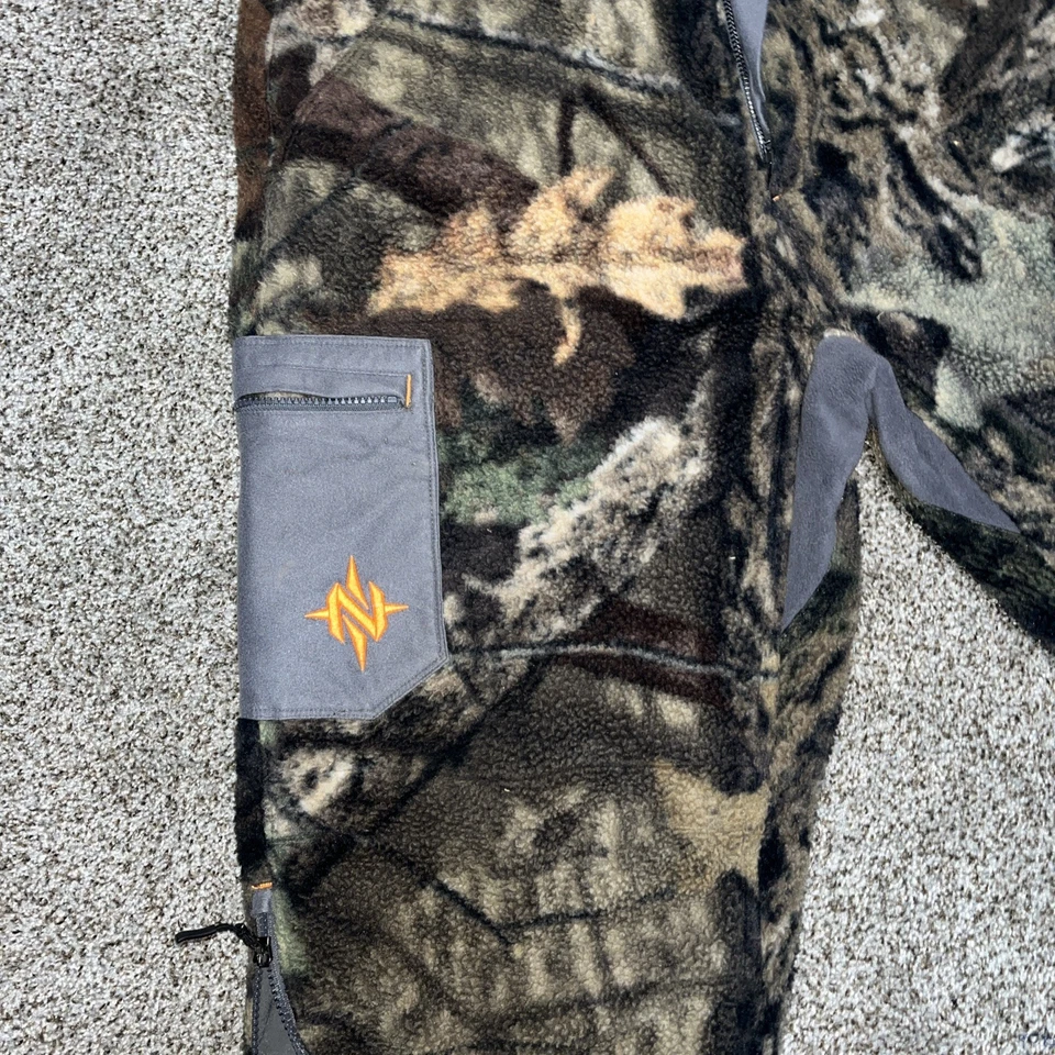 Nomad Adj. Suspender Fleece Camo Zip To Knee Pants w/ Cargo Pockets Sz Med - Image 3 of 4