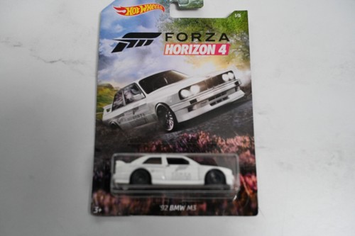 2019 Hot Wheels Forza Horizon 4 White '92  BMW M3 1/6 Walmart Exclusive