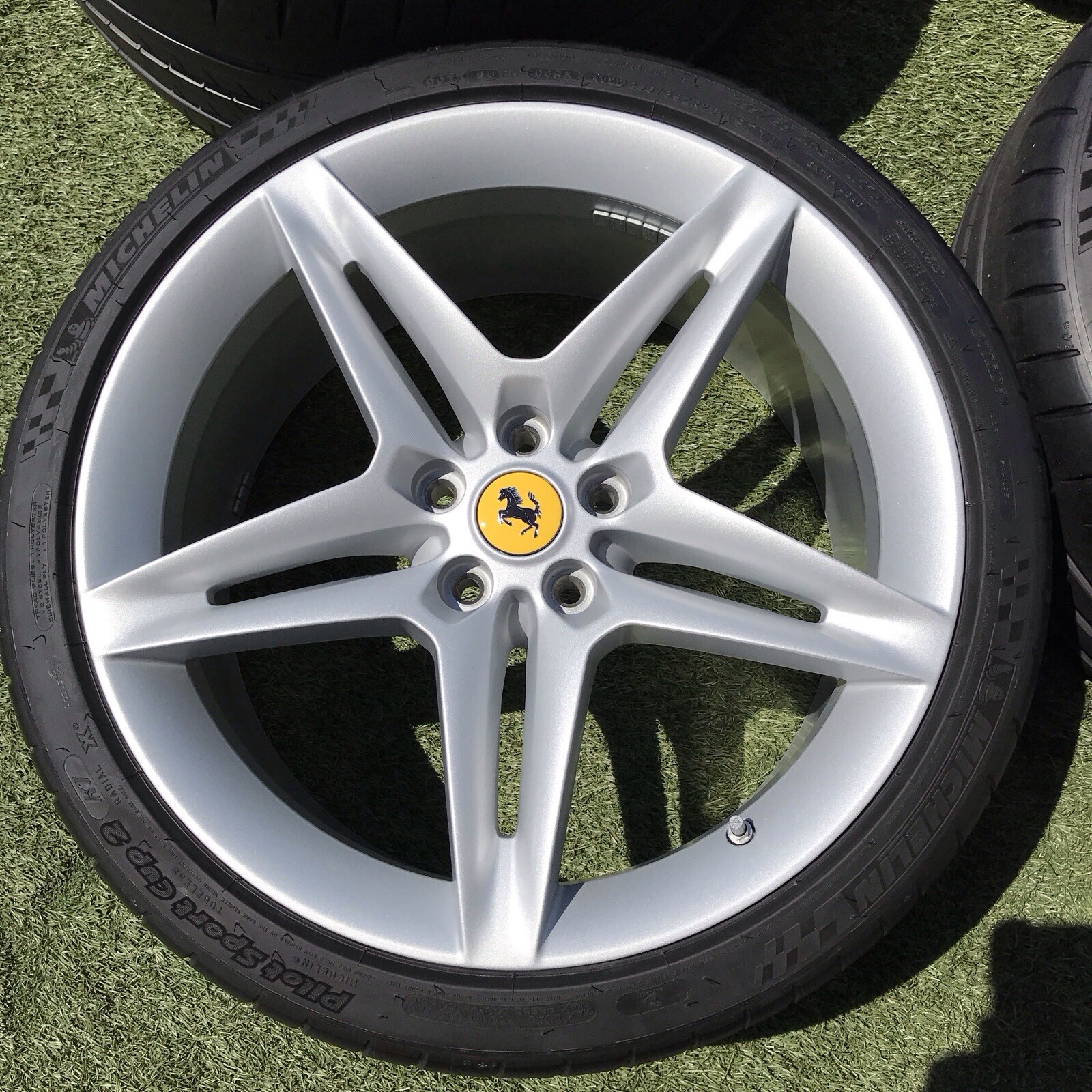 20 FERRARI SF90 RIMS TIRES NEW SET GENUINE STOCK TPMS WHEELS MICHELIN TIRES