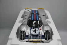 autoart 1:18 Porsche 917 longtail Martini