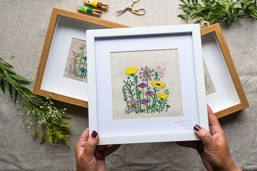 DIY Meadow Flower Embroidery Kit, Stamped Irish Linen, Beginners, Intermediate - Picture 8 of 10