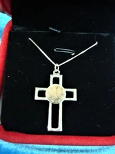 STERLING SILVER BLESSING FLOWER CROSS PENDANT NECKLACE! NEW WITHOUT TAGS!