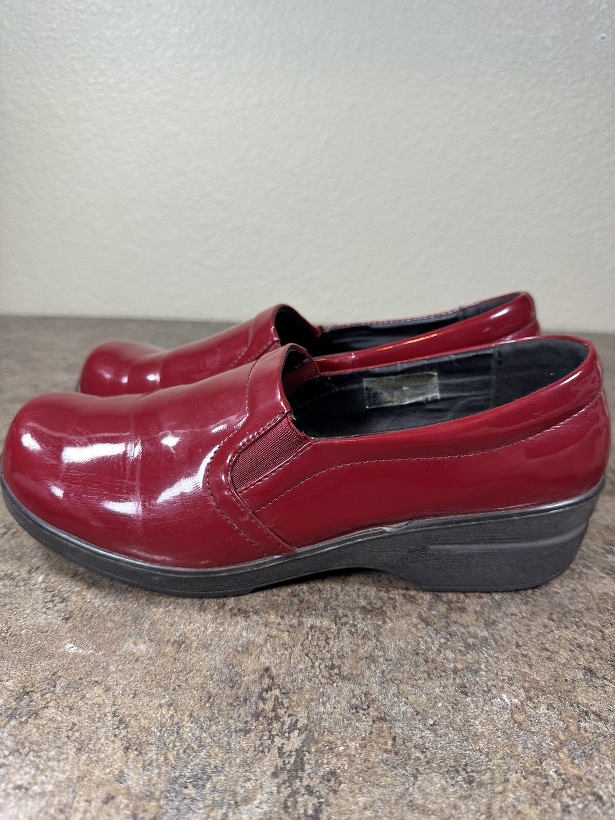SAOLA Zoccoli Rasolli donna taglia 9 5 scarpe slip on rosso vernice suola nera