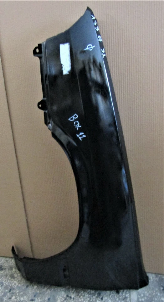 Guardabarros delantero izquierdo Alfa Romeo Alfa 33 modelo 1990 95 0060538249 recambio Foto 2 de 4