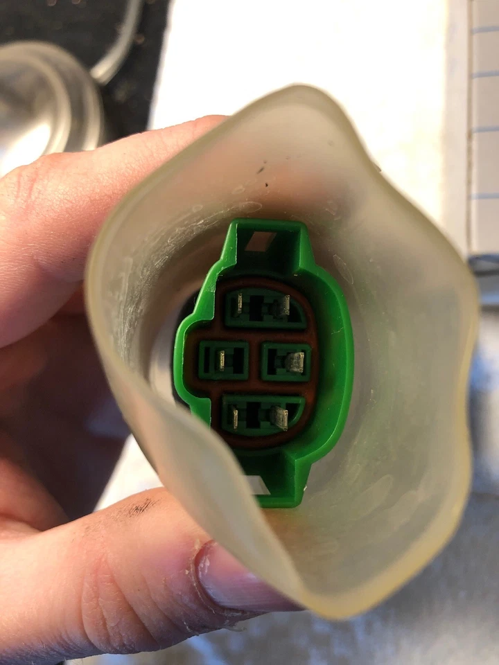 Nuevo de Lote Antiguo Pozos Regulador de Voltaje 1976-80 Toyota 27700-26030 28020 38040 38050 38120 Foto 4 de 4