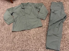 Tru Spec Tactical Response USA Military Ou tfit Shirt & Pants Large Regular Set