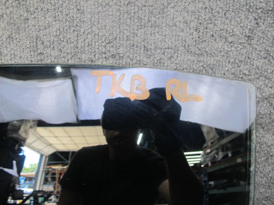 BMW E90 M3 328i 335i 2008-2011 puerta trasera izquierda cristal ventana Foto 2 de 4