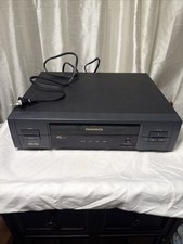 Vintage Untested Magnavox VHS Player 1994 Turns On VR9330 AT01