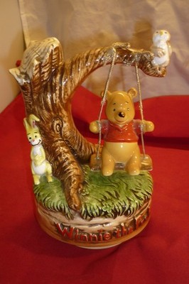 WALT DISNEY VINTAGE JAPAN MUSICAL WINNIE THE POOH ON A SWING