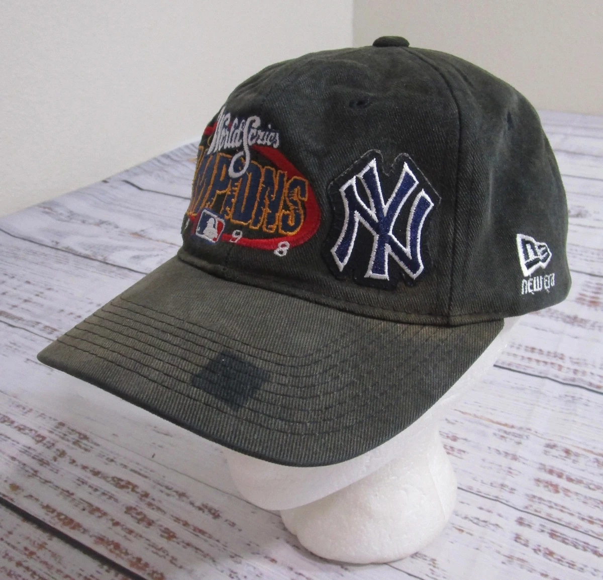 New Era New York Yankees Black MLB Fan Apparel & Souvenirs for