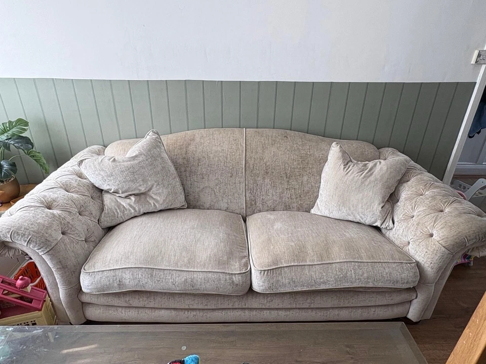 DFS Loch Leven Suite In Oyster - As seen in Mrs Hinch! - Image 2 of 4