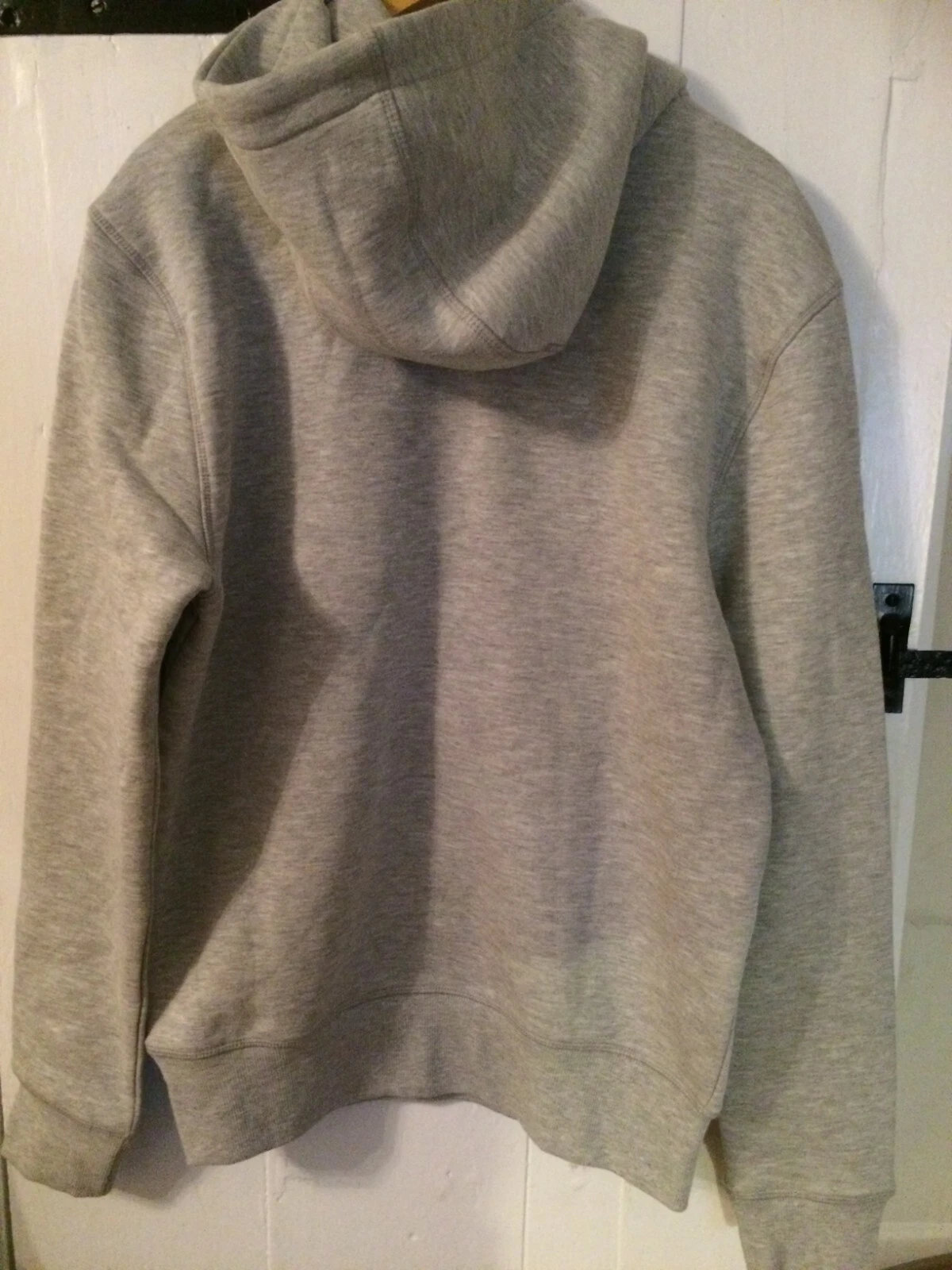 VETEMENTS Felpa con cappuccio Crew Clothing: Grigio chiaro. Taglia S. Nuovo con etichette. Spedizione gratuita.