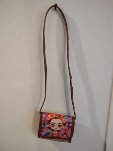 Frida Kahlo Handmade By Mexican Artisan Straw Crossbody Purse - Picture 3 of 6