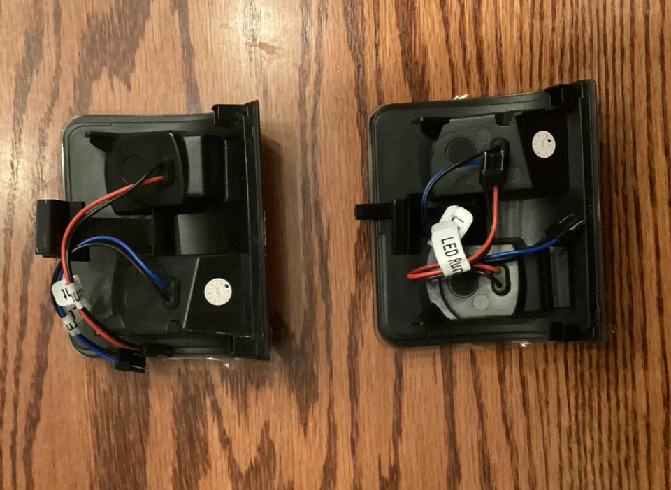 08-16 Ford F250 F350 F450 F550 SuperDuty Switchback LED luces marcadoras ahumadas Foto 3 de 3