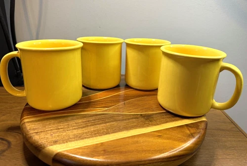 Vintage CROWN CORNING ITALY (4) 12oz Bright Yellow (In & Out) MUGS (H-5) - XPO