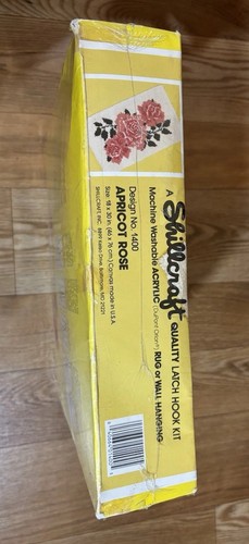 VTG SHILLCRAFT Latch Hook Kit #1400 APRICOT ROSE Rug Wall Hanging Floral SEALED - Picture 7 of 15