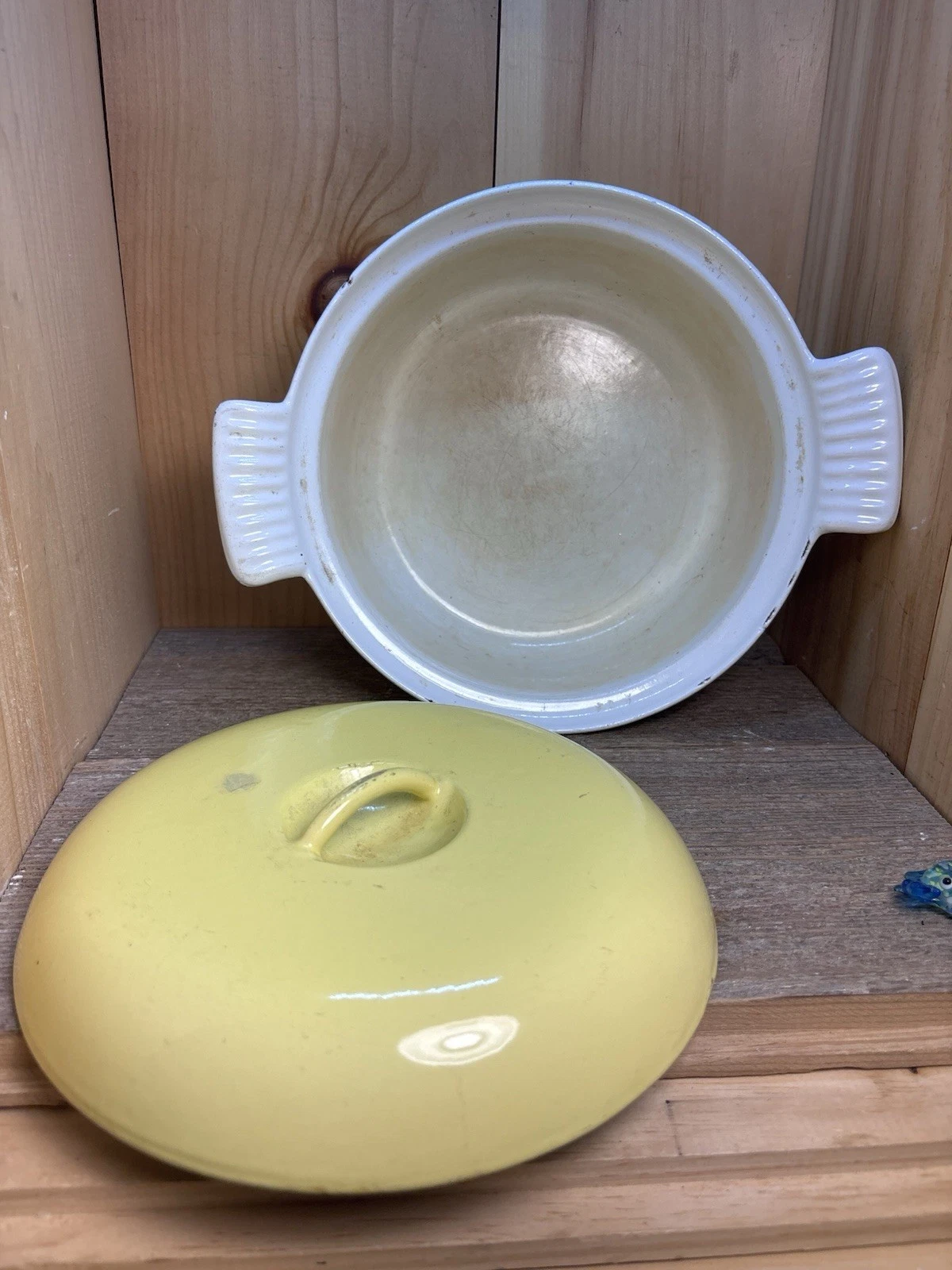 MADE IN BELGIUM YELLOW Descoware Pale Yellow DUTCH OVEN CAST IRON With Enamel