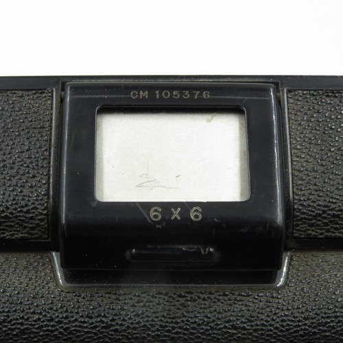 Zenza Bronica S2A Black 6x6 120 Film Camera with Nikkor-P 75/2.8 Lens +Acc. - Picture 15 of 22