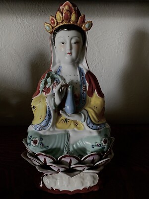 Porcelain 15  Statue Guanyin, also known as Quan Yin Mid 20th Buddha *READ*