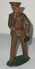 AMERICAN METAL CO. LEAD MILITARY TOY SOLDIER AM28 KHAKI DOCTOR BARCLAY MANOIL