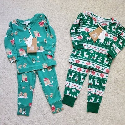 NWT Angel Dear Set of 2 Christmas Holiday Pajamas Green Unisex Baby sz6-12m