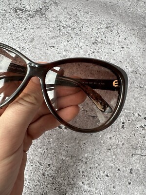 美品 TOMFORD sunglasses vintage TF225 Rita 美品 TOMFORD sunglasses vintage TF225 Rita - メルカリ