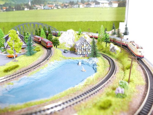 🇩🇪 Märklin mini club Spur Z..Noch Kofferanlage "Tessin" mit 2 Zügen - Bild 7 von 19