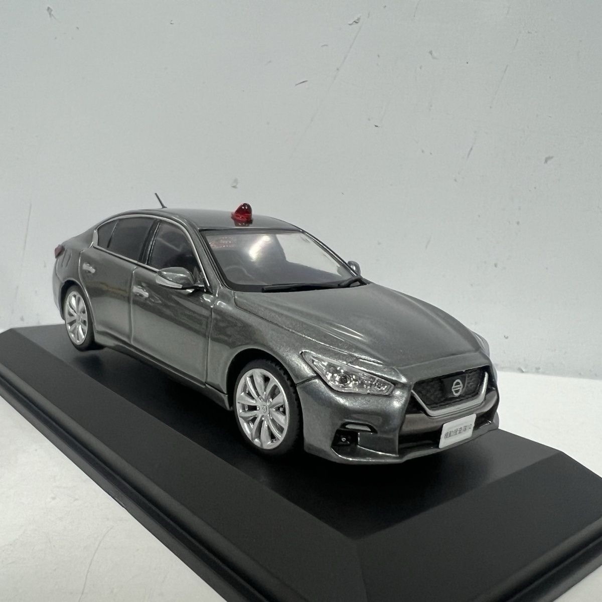 Nissan Skyline ニスモ　1/43スケールモデル NISSAN 1/43 Scale Toy Car - Fairlady Z NISMO – Trust Kikaku