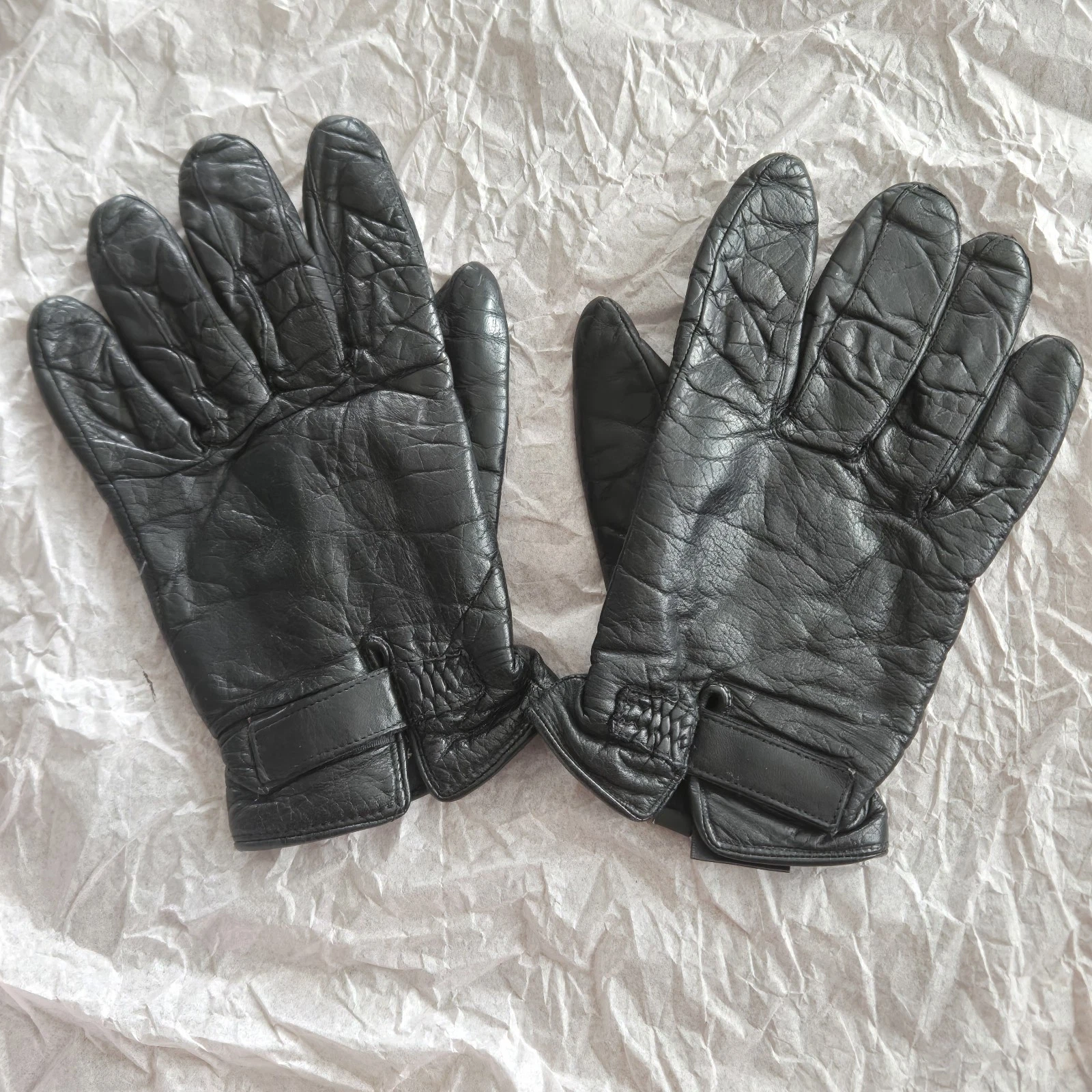 Wilson's Women's Gloves 100% Leather Insulated Black Sz L Moto Retro