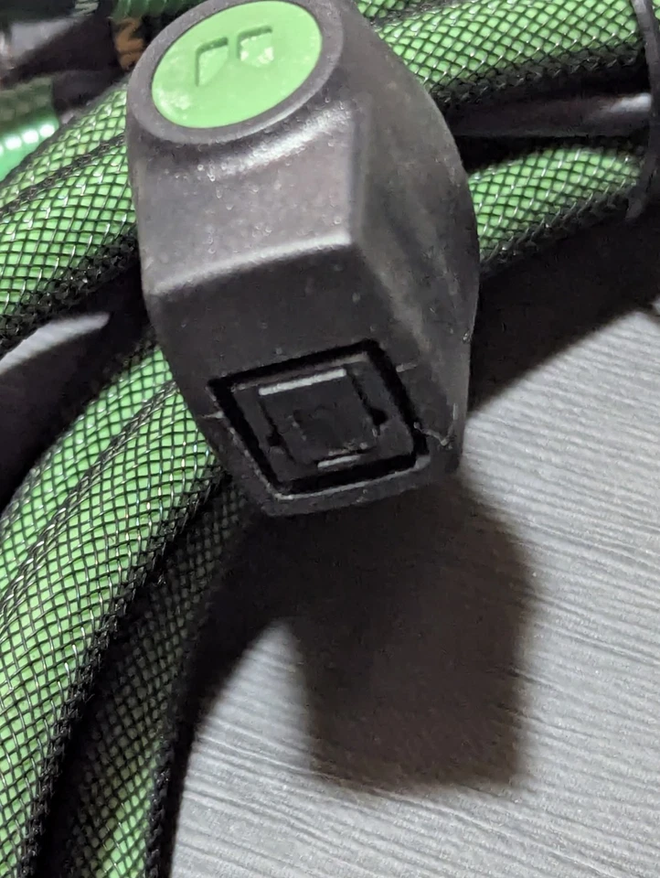 Original XBOX Monster Cable 400X HD Component Cable W/Optical/Toslink adapter - Image 4 of 4