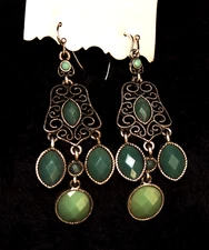 Lia Sophia Green Resin Dangle Earrings Retired Boho Drop Design