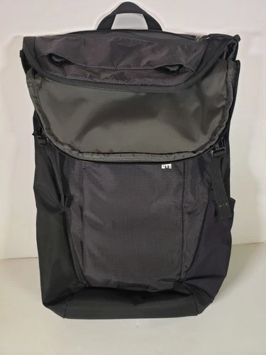 Thule Sweden EnRoute 20L Laptop Backpack Travel, School Work Gray Good Condition
