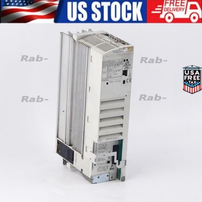 NEW Lenze E82EV152K4C200 Inverter E82EV152-4C200