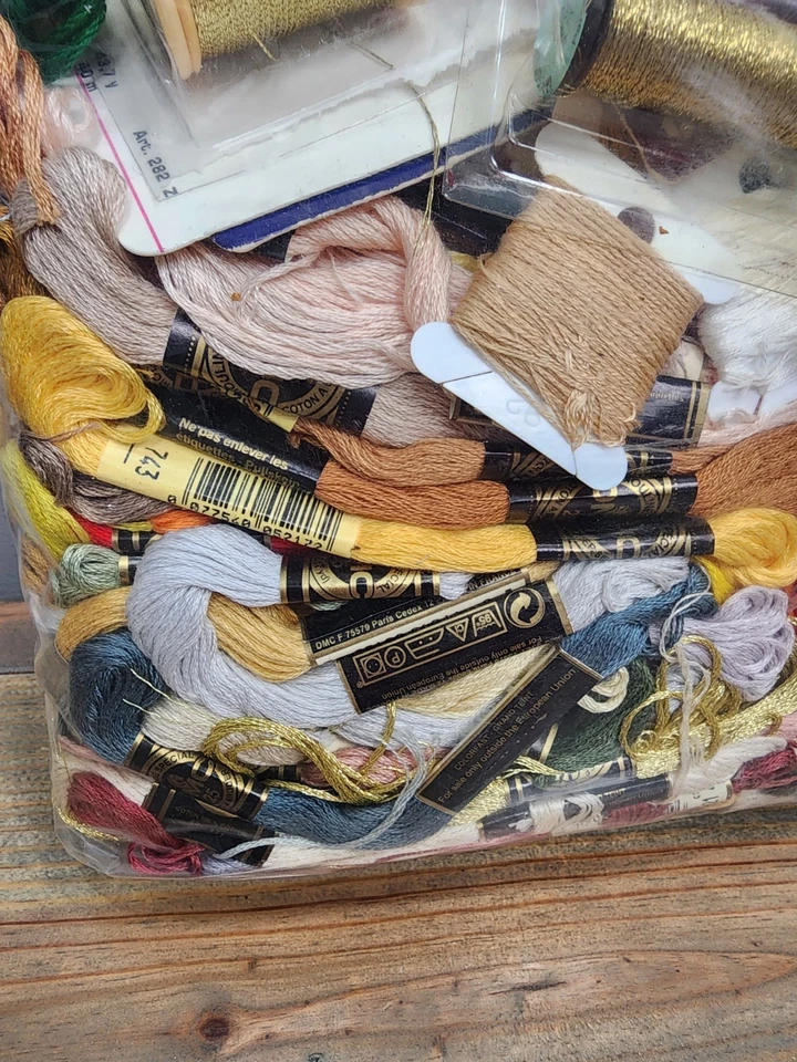 Cross Stitch Embroidery Floss Thread Bobbin Cards Multiple Colors - Image 3 of 4