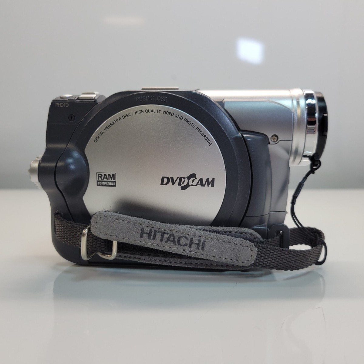 Hitachi DZ-MV730A DVDCam DVD Camcorder With DZ-ACS2 Charger and AC