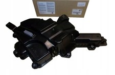 Peugeot 4007 Citroen C-Crosser 2.2 HDi Réservoir d'additif Réservoir d'urée F...