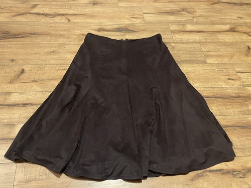 Alberto Makali WOMENS BROWN Faux Suede Skirt POLYESTER SPANDEX ZIP BACK Size 8 - Picture 4 of 6