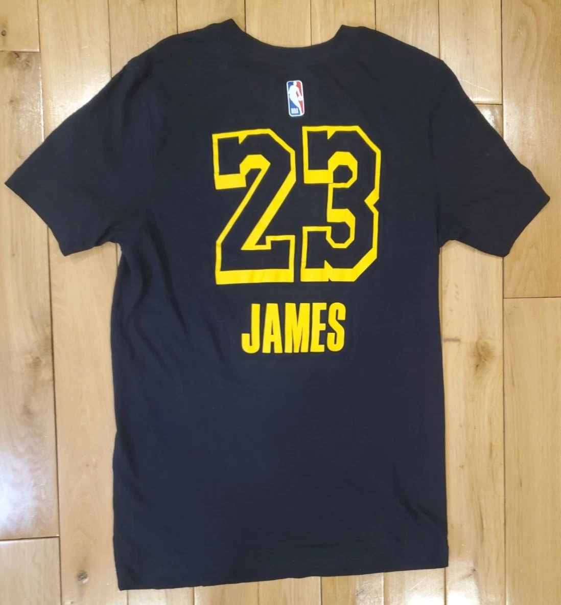 LeBron James Lakers Nike Dri-FIT NBA T-Shirt